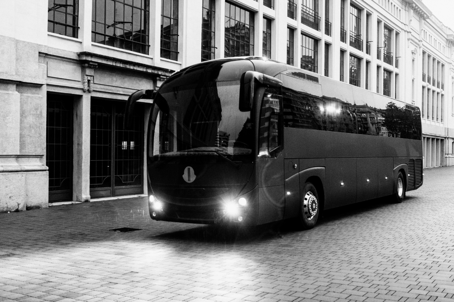 Rick Owens x Moncler bus