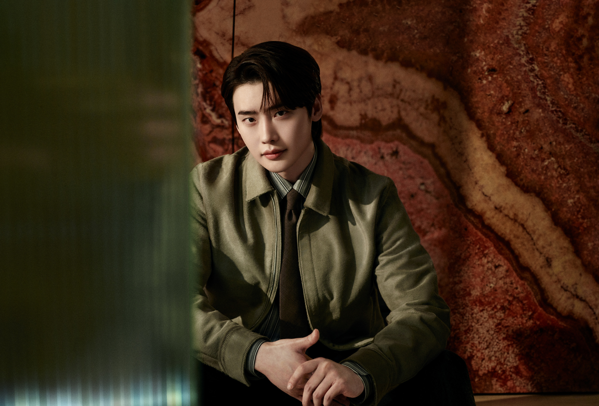 Lee Jong Suk