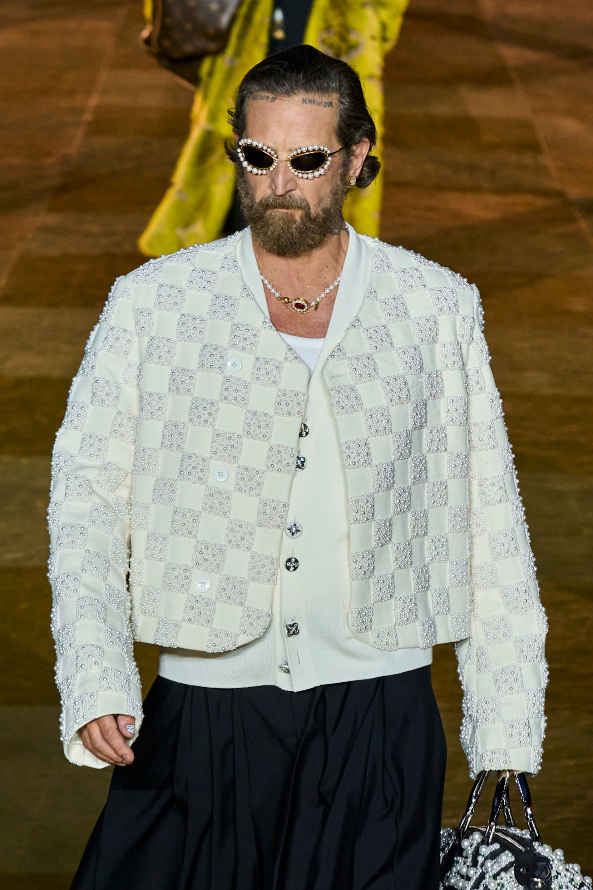 Stefano pilati na louis vuitton ss24 reviji