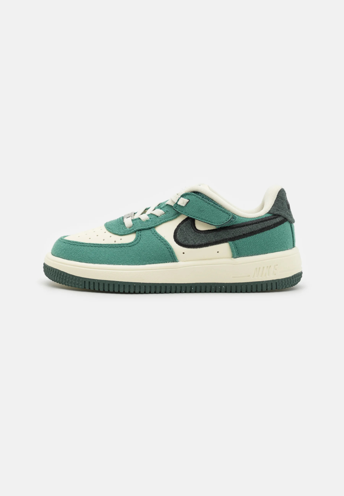 Nike force 1 tenisice 68,88 eur 