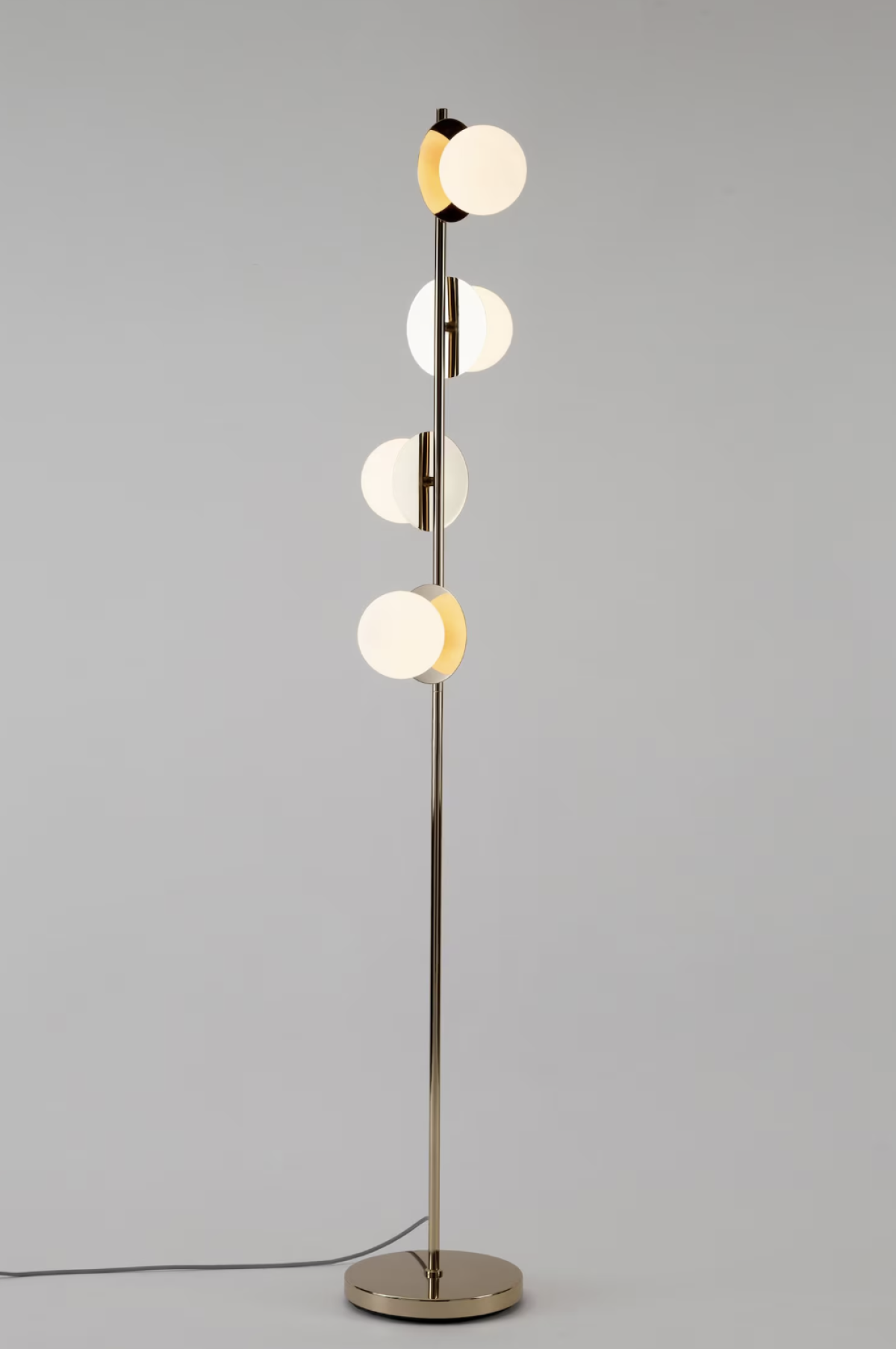 H&M HOME/Opal Disk PODNA LAMPA 285 € 