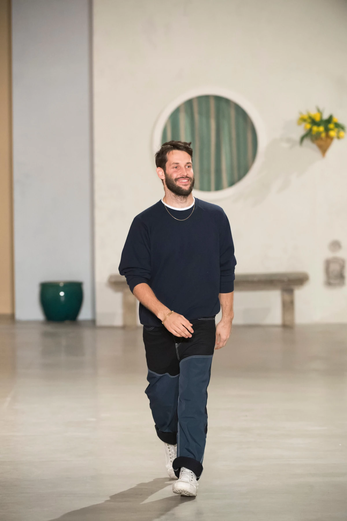 Simon porte Jacquemus 