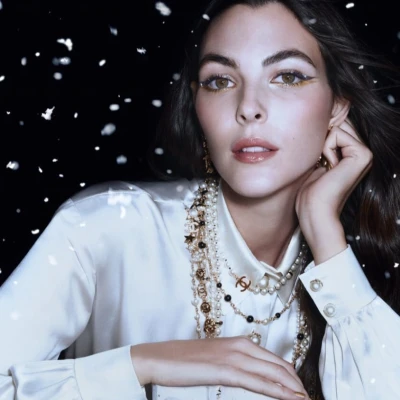 Vittoria Ceretti za Chanel Holiday