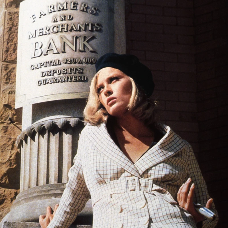 Faye Dunaway 