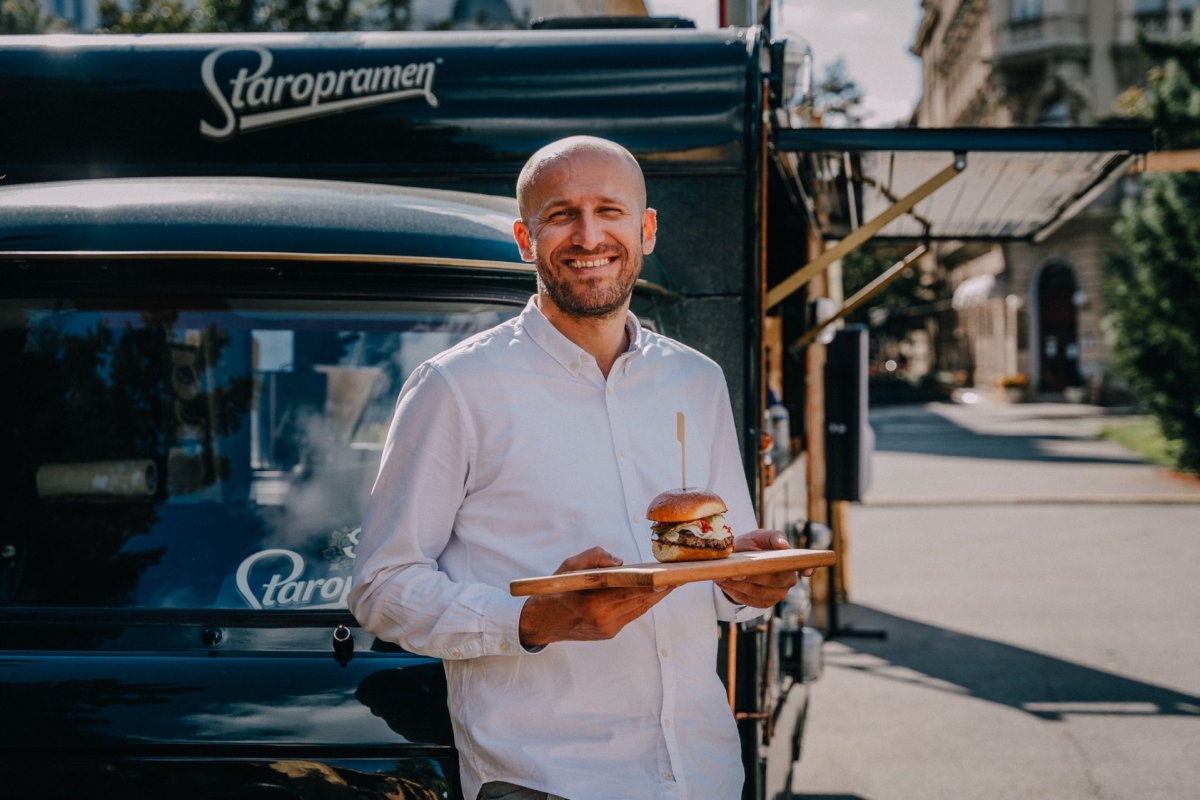 CHEF MARIN MEDAK, ROUGEMARIN