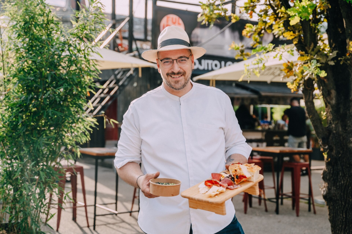 CHEF VEDRAN STOJANAC, OUI CHEF ON WHEELS 